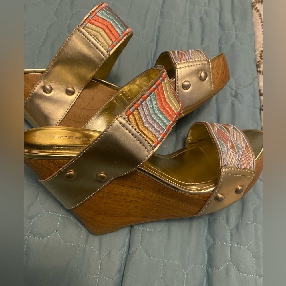 Wedges heels